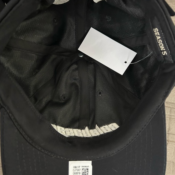 Yeezy Adidas Calabasas hat Size: ONE SIZE - Picture 10 of 12